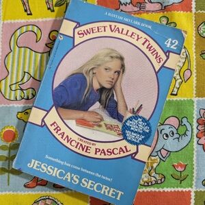Vintage Sweet Valley Twins Book